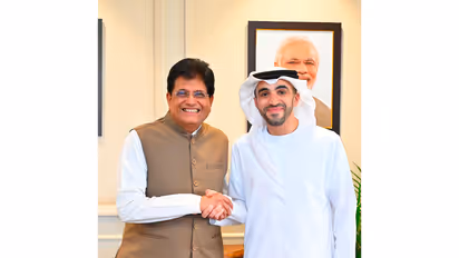 Piyush Goyal with Abdulnasser Alshaali (Photo/@PiyusgGoyalOffice)