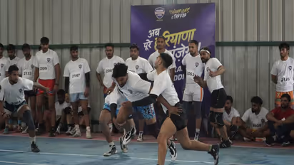 Players in action (Photo: KCL)