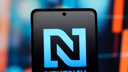https://stocktwits.com/news-articles/markets/equity/nn-stock-jumps-24-as-investors-cheer-space-x-s-nod-to-next-nav-spectrum-vision/cZoN3czRJX0