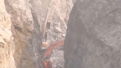 Rescue efforts underway after Sonbhadra mine collapse (Photo/ANI)