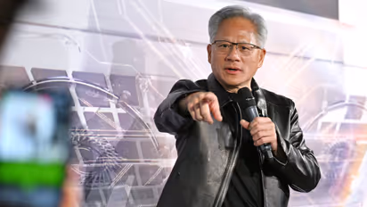 https://stocktwits.com/news-articles/markets/equity/nvidia-rtx-pro-5500-china-orders-export-curbs/cZxqrcARBuZ