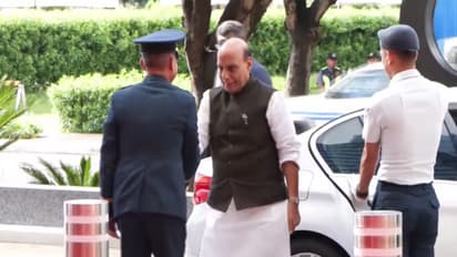 Defence Minister Rajnath Singh receiving a ceremonial Guard of Honour at the Mactan Expo in Cebu, Philippines, ahead of the 13th ASEAN Defence Ministers’ Meeting-Plus (ADMM-Plus). (Photo/ANI)