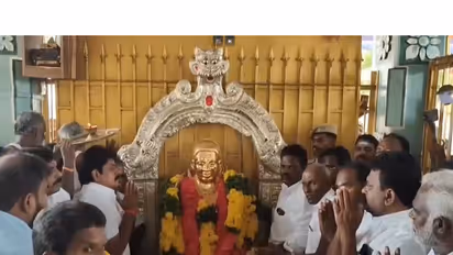 Gold armour adorns statue of Muthuramalinga Thevar (Photo/ANI)
