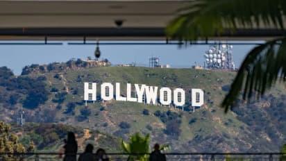 https://stocktwits.com/news-articles/markets/equity/trump-takes-trade-war-to-hollywood-with-100-tariff-plan-for-films-made-overseas-retail-weighs-hit-to-netflix-disney-other-movie-stocks/chi5ocyRbKO