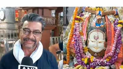 Actor Raj Premi attends Bhasma Aarti (Photo/ANI)