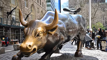 https://stocktwits.com/news-articles/markets/equity/sp-500-bull-market-has-reasons-for-optimism-says-baird-but-higher-rates-could-favor-quality-stocks/cZxKTEMRBsW