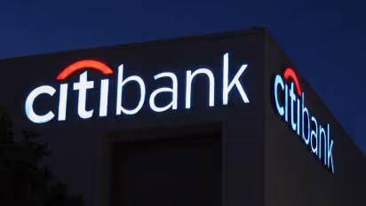 https://stocktwits.com/news-articles/markets/equity/citi-stock-hits-52-week-high-before-fading-as-trump-lauds-bank/cZKTgRuR7cp