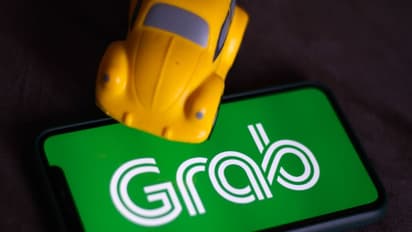 Grab Holdings Stock Soars On Merger Speculation With Rival GoTo: Retail Goes Berserk