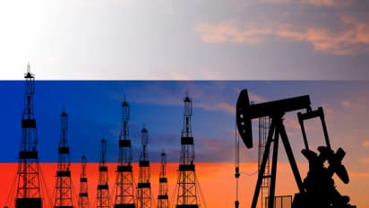 https://stocktwits.com/news-articles/markets/equity/ioc-bpcl-reportedly-resume-russian-crude-purchase-as-discounts-widen/chsiZrQRdh3
