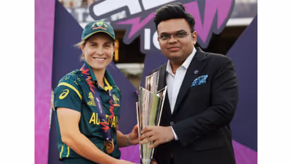ICC Chairman Jay Shah presenting ICC Women's T20 World Cup 2026 trophy to Australian team captain Sophie Molinuex (Photo: X/ @JayShah)