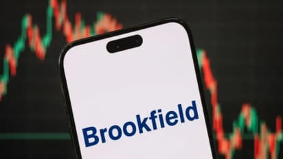 https://stocktwits.com/news-articles/markets/equity/brookfield-commits-10-billion-to-sweden-ai-expansion/chkuX64Rbwq