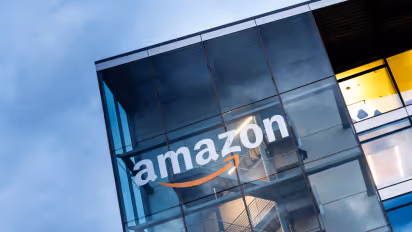 https://stocktwits.com/news-articles/markets/equity/amzn-stock-gains-on-hitting-satellite-milestone-to-launch-starlink-internet-rival-this-year/cZmewuPR7jI