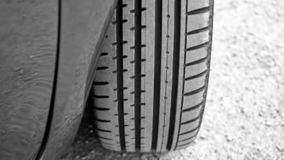 What to Consider When Choosing the Right Tires