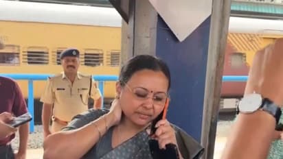 Kerala Health Minister injured during Black Flag protest at Kannur Railway Station (Photo/ANI)