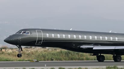 https://stocktwits.com/news-articles/markets/equity/honeywell-projects-record-business-jet-deliveries-in-next-decade-which-stocks-could-benefit/ch6mgQeR3lm