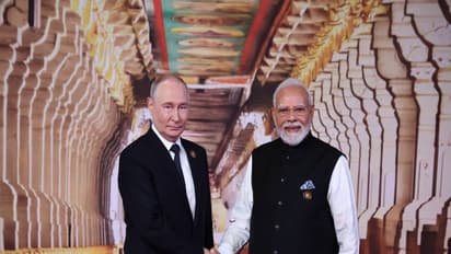Russian President Vladimir Putin welcomed by Prime Minister Narendra Modi during BRICS Summit (Photo/X/@RusEmbIndia)