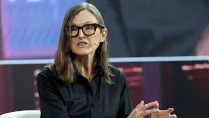 https://stocktwits.com/news-articles/markets/equity/tsla-stock-cathie-wood-q3-update-tesla-bear-funding-pressure/cZMnxm7RBWD