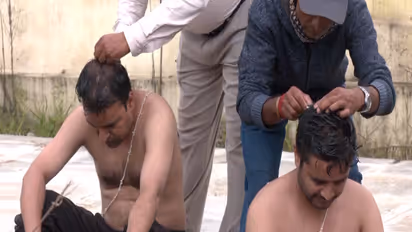 Last rites of floods victims being performed in Nepal (Photo/ANI)