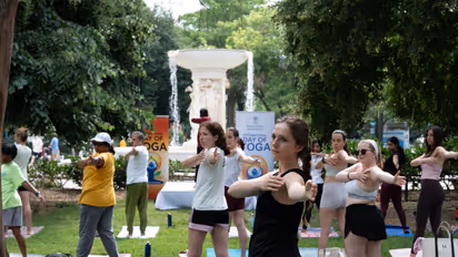 Yoga enthusiasts at DuPont Circle during an embassy-led session kick-starting the International Day of Yoga-2026 celebration in Washington DC. (Photo: X/@IndianEmbassyUS)