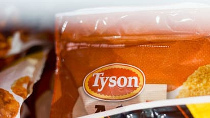 Tyson Foods Stock Get A Boost With Strong Q1 Earnings, Rising Chicken Demand From Diet-Focused Consumers: Retail Sentiment Brightens