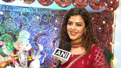 Singer Palak Muchhal (Photo/ANI)