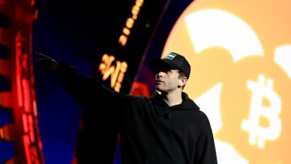https://stocktwits.com/news-articles/markets/equity/mstr-jack-mallers-doubles-down-saylor-owe-money-forever/cZK8YbIR7Jq