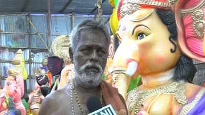 Ganesha idol designer Periyasamy (Photo/ANI)