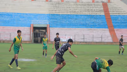 GD Goenka School and Kendriya Vidyalaya RK Puram players in action. (Photo: Oriental Cup)