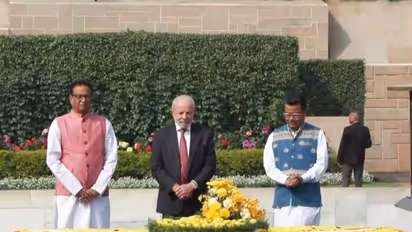 Brazilian President pays tributes at Rajghat (Photo/DD News)