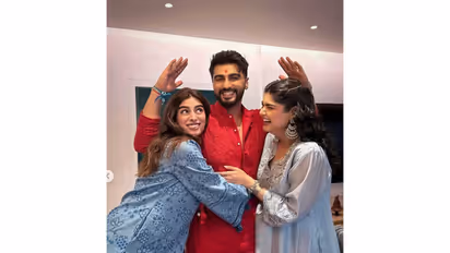 Arjun Kapoor, Khushi Kapoor, Anshula (Photo/Instagram/ @arjunkapoor)