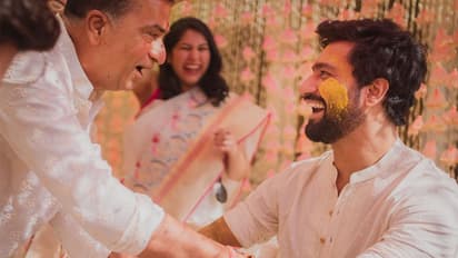 Sham Kaushal, Vicky Kaushal (Photo/Instagram@shamkaushal09)