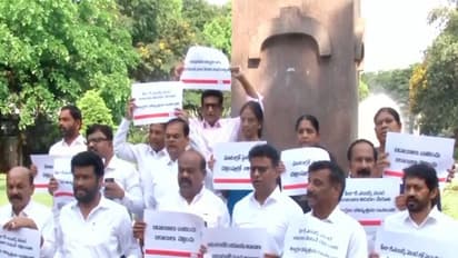 BRS leaders protest in Hyderabad over pending fee reimbursements for students (Photo/ANI)