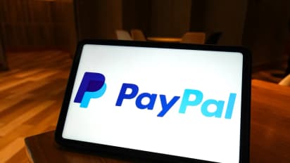 https://stocktwits.com/news-articles/markets/equity/pypl-stock-on-track-for-second-month-of-gains-pay-pal-s-venmo-expands-college-tuition-payments/cZYIQw4RJmd