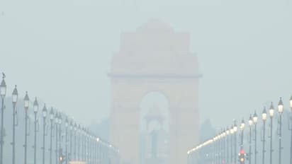 Smog at India Gate (Photo/ANI)