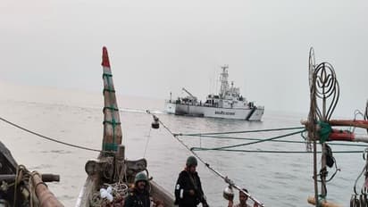 Coast Guard apprehends Bangladesh boat (Photo/ICG PRO)