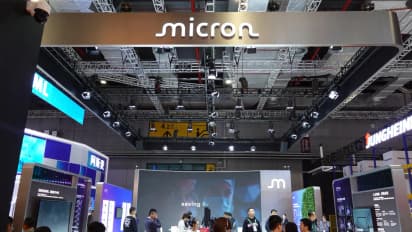 https://stocktwits.com/news-articles/markets/equity/mu-stock-hits-fresh-high-micron-anthropic-deal-q3-results-preview/cZKMG9WR7BC