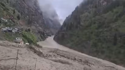 Bailey Bridge damaged after Tamak Nala overflow in Chamoli (Photo: Chamoli Police)