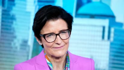 https://stocktwits.com/news-articles/markets/equity/citi-ceo-jane-fraser-sees-us-dealmaking-rebound-amid-fading-recession-signs/chwNOz1RdHu