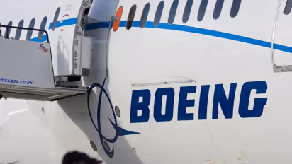 https://stocktwits.com/news-articles/markets/equity/boeing-teams-up-with-microsoft-to-build-new-ai-powered-dataliner-platform-bmo-sees-upside-tension-for-azure/cZxARUWRBHE