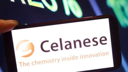 https://stocktwits.com/news-articles/markets/equity/celanese-stock-gains-after-hours-on-q1-profit-beat-company-sees-no-direct-tariff-impact-in-q2/chi4uAnRb1K