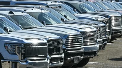 Trump Auto Tariffs: GM, Ford, Volvo Face New Roadblocks Amid Wavering Retail Sentiment