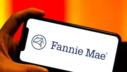 https://stocktwits.com/news-articles/markets/equity/fnma-faces-senior-leadership-shake-up-fannie-mae-reportedly-cuts-at-least-10-high-ranking-jobs-as-housing-market-risks-mount/cZY99ifRJVg