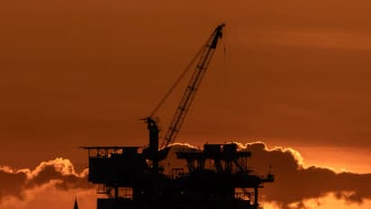https://stocktwits.com/news-articles/markets/equity/uso-uco-dip-as-oil-prices-slide-after-trump-declare-iran-deal-complete/cZKfchaR7d4