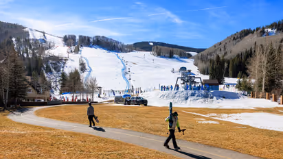 https://stocktwits.com/news-articles/markets/equity/mtn-stock-falls-overnight-vail-resorts-ceo-admits-risks-heading-into-ski-season-as-pass-sales-tumble/cZMmldFRBXS