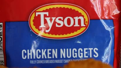 https://stocktwits.com/news-articles/markets/equity/tyson-foods-working-to-eliminate-synthetic-dyes/chi4APIRb19