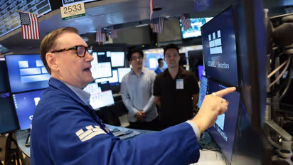 https://stocktwits.com/news-articles/markets/equity/now-intu-adbe-crm-stocks-surge-as-ai-pacing-debate-hammers-chips-analyst-says-hardware-vs-software-trade-is-turned-on-its-head/cZtVHXxRBTX