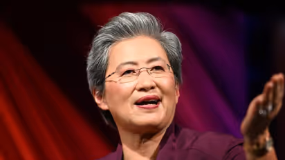 https://stocktwits.com/news-articles/markets/equity/amd-q2-earnings-preview-wall-street-amd-server-cpu-lisa-su-220-billion-market/cZoTjMURJ3P