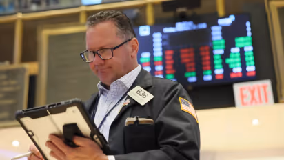 https://stocktwits.com/news-articles/markets/equity/the-weekly-spread-what-shaped-yields-and-the-dollar-this-week-1/cZMXz82RBO8