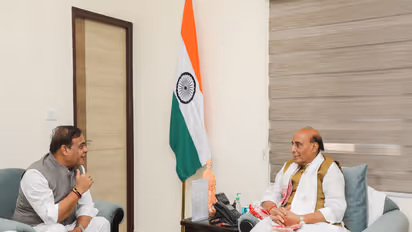 Assam CM Himanta Biswa Sarma and Defence Minister Rajnath Singh (Photo/X@himantabiswa)