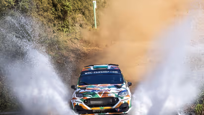 Naveen Puligilla and Musa Sherif cross a water body at Paraguay Rally (Image: FIA)